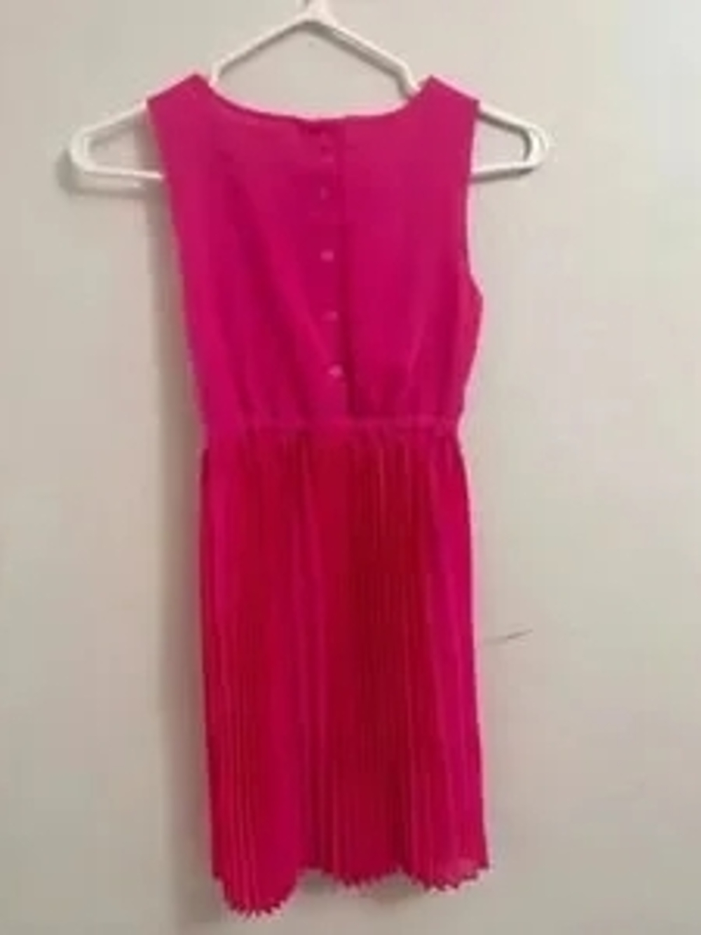 Bright Pink Sleeveless Pleated Dress